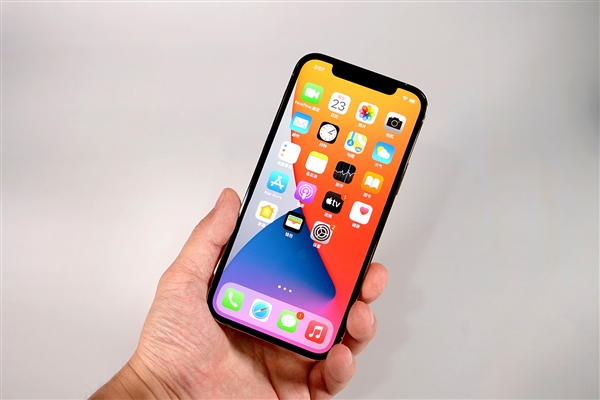 樊城苹果手机维修分享iOS 14.2修订版已到，专属iPhone 12系列 