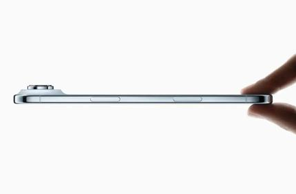 樊城苹果维修点分享iPhone 17 Air自动关机电源故障解析 
